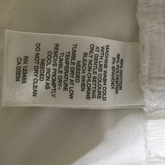 Design Lab Cropped White Pants - Picture 4 of 4